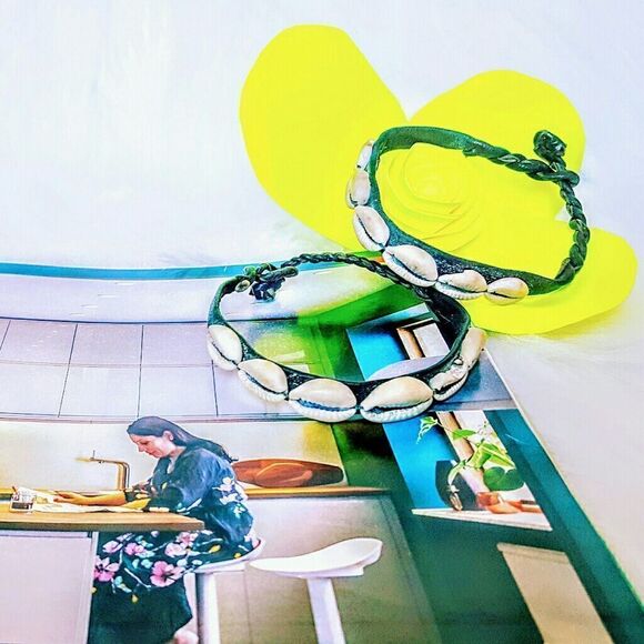 Africa Hand Bracelet  - Picture 1 of 4